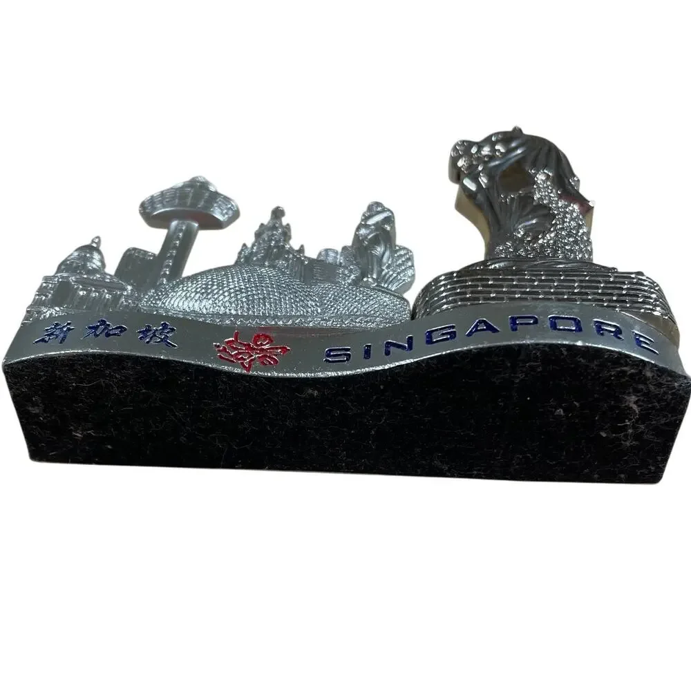 Singapore Business Card / Napkin Holder Silver Excellent Used Condition
